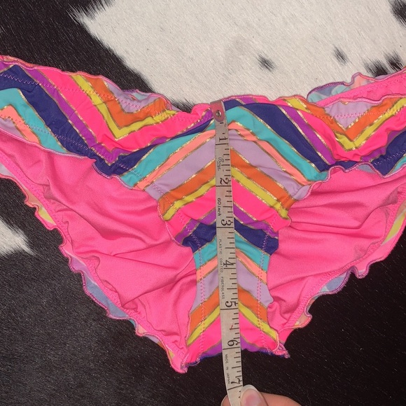 Victorias Secret Rainbow Zigzag Lettuce Hem Bikini, Medium top, small bottom - Picture 10 of 14